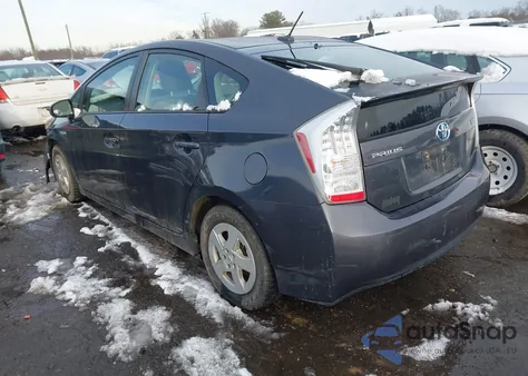 2011 Toyota Prius Two z USA, uszkodzony, nr VIN JTDKN3DU7B1422112